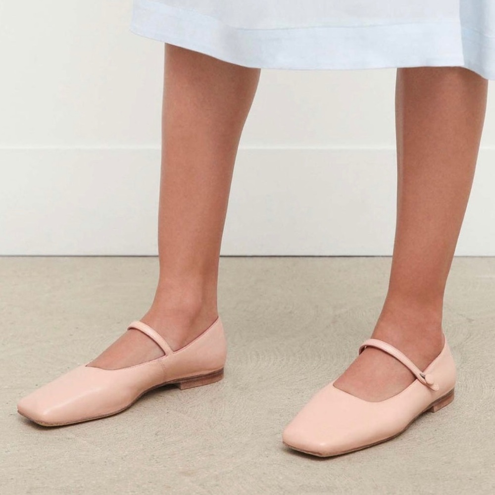 Mansur Gavriel Square Toe Mary Jane Shoes Color: Ballerina